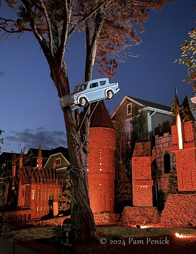 Austin’s Harry Potter house, plus IT homage, for Halloween